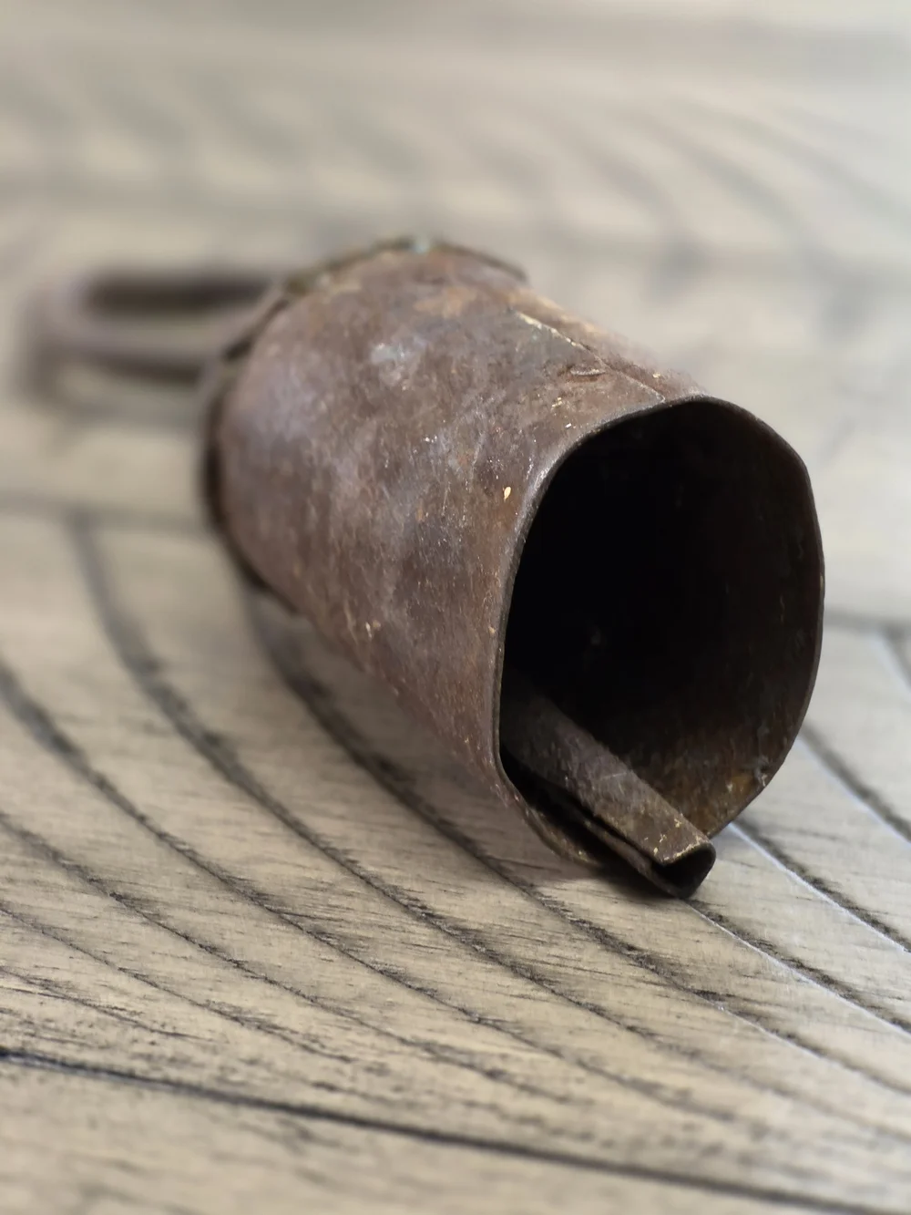 N/A handheld rustic